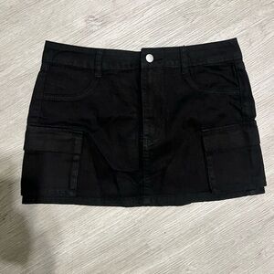 Cargo mini skirt